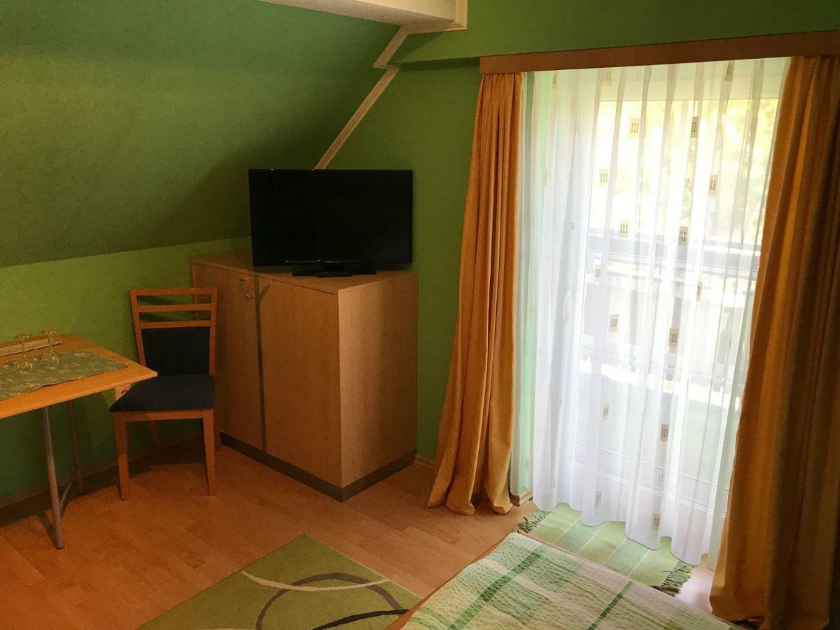 Gaestehaus Lindenhof Jennersdorf Ngoại thất bức ảnh